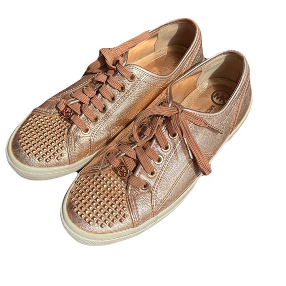 Michael Kors Gold Textured Sneakers Size 8 - Picture 2 of 5